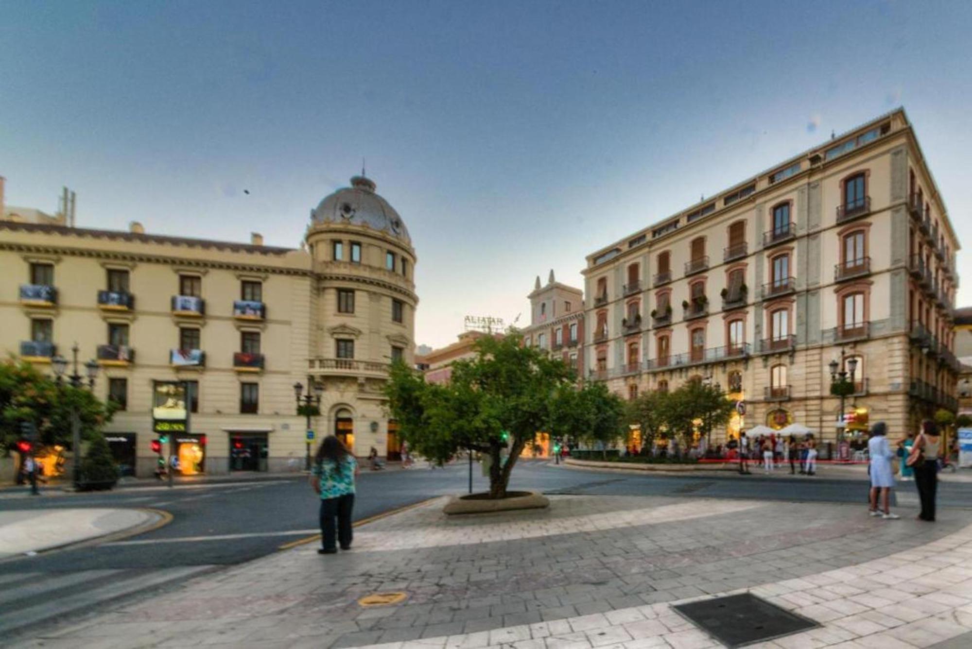 Appartement Apartamento En Casco Historico Con Terraza Comunitaria Y Parking Opcional à Grenade Extérieur photo